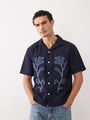 Abercrombie & Fitch floral pattern short sleeve shirt