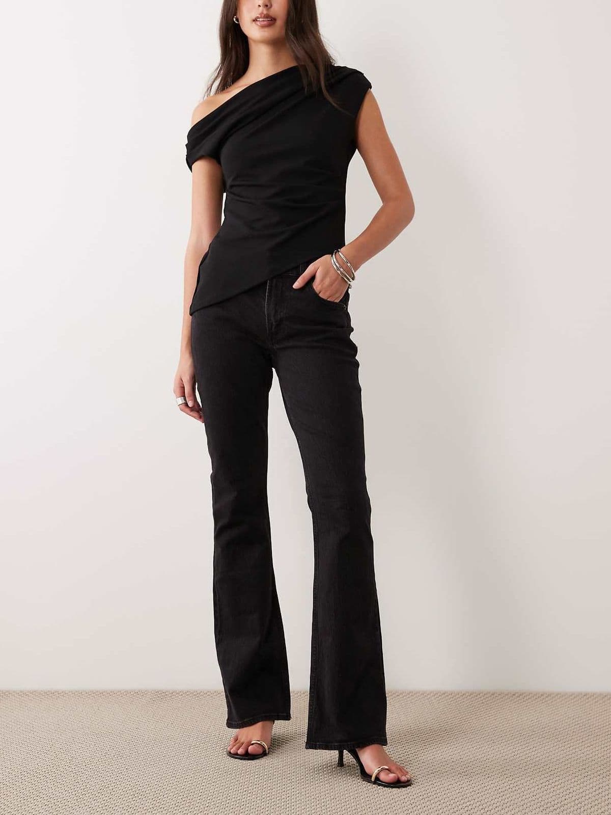 ASOS product image 45b0363f86cc