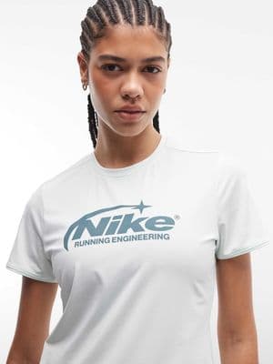Nike Swift Running Dri-Fit T-shirt