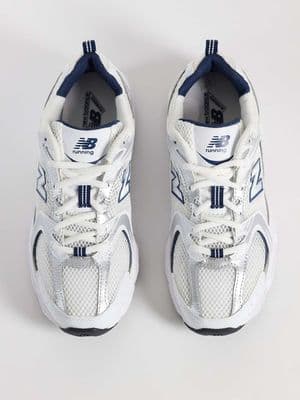 New Balance 530 sneakers
