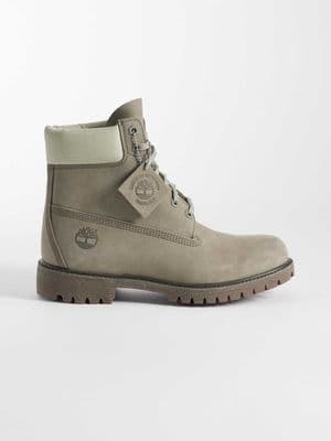 Timberland Premium 6 inch lace up waterproof boots