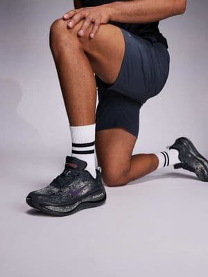 Nike Running Vomero Plus 18 sneakers
