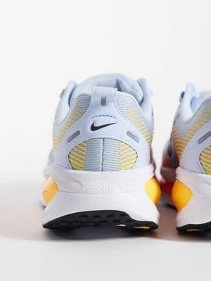 Nike Running Vomero 18 sneakers