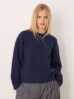 Gina Tricot crew neck knit sweater