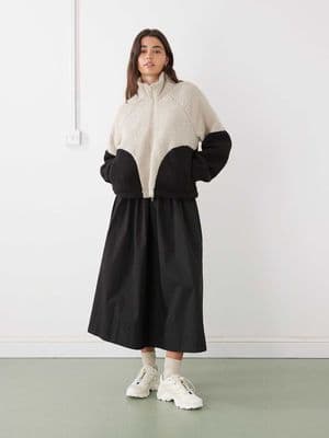 Noisy May fleece