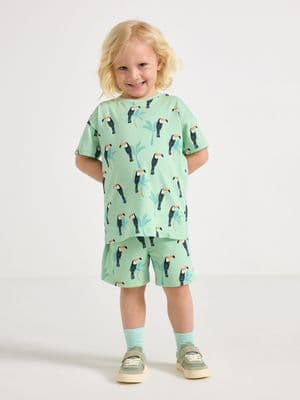 Set - t-shirt and sweat shorts