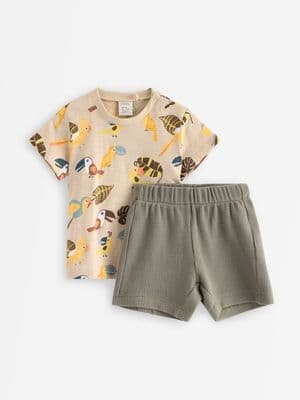 Set - top and shorts