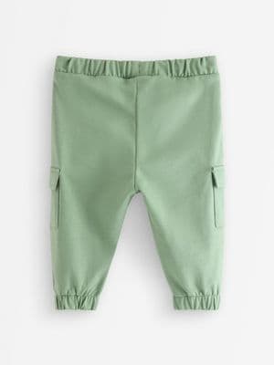Joggers with cargo design