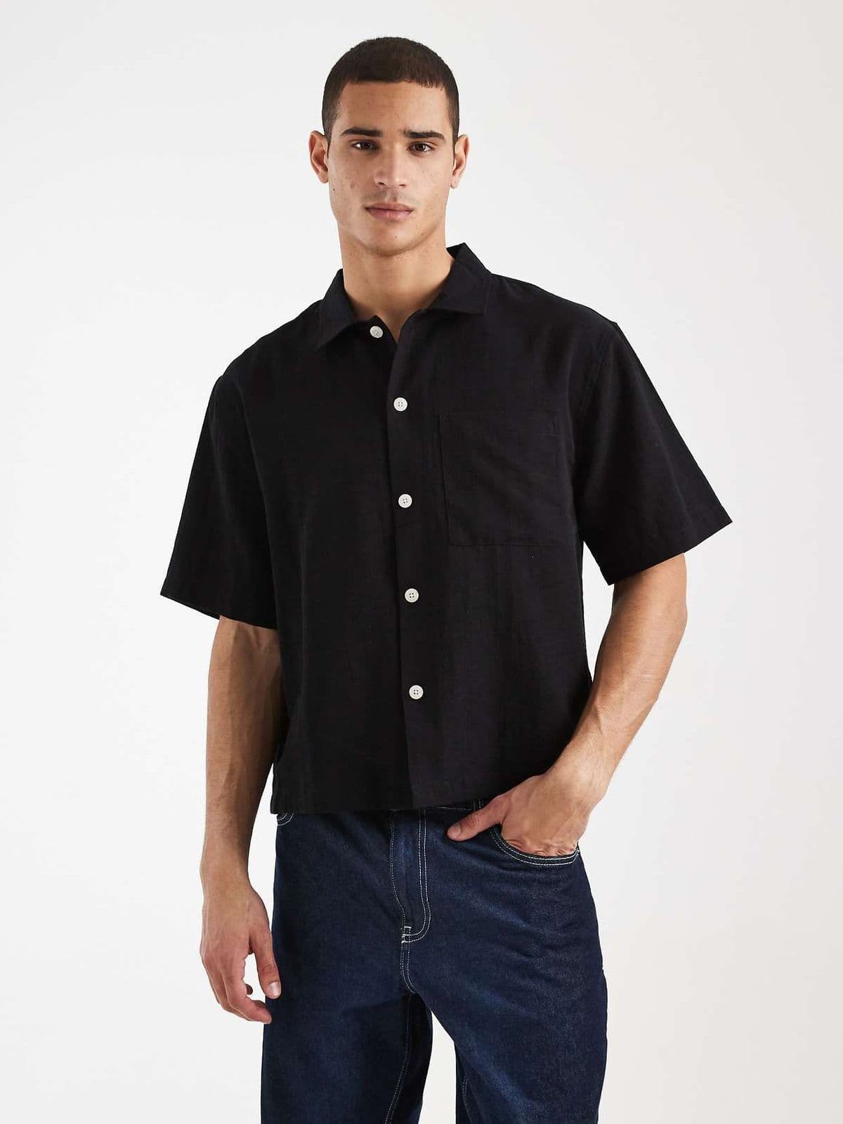 ASOS product image 01589ae3318e