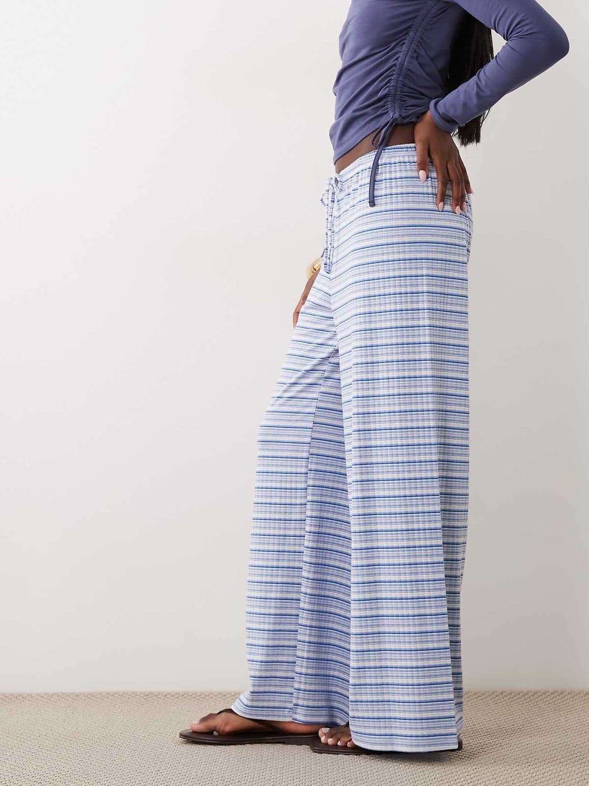 ASOS product image 08d9fce53251