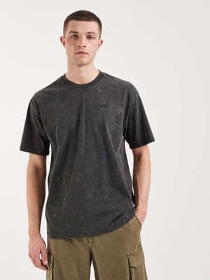 Nike Sportswear Max 90 Club washed t-shirt