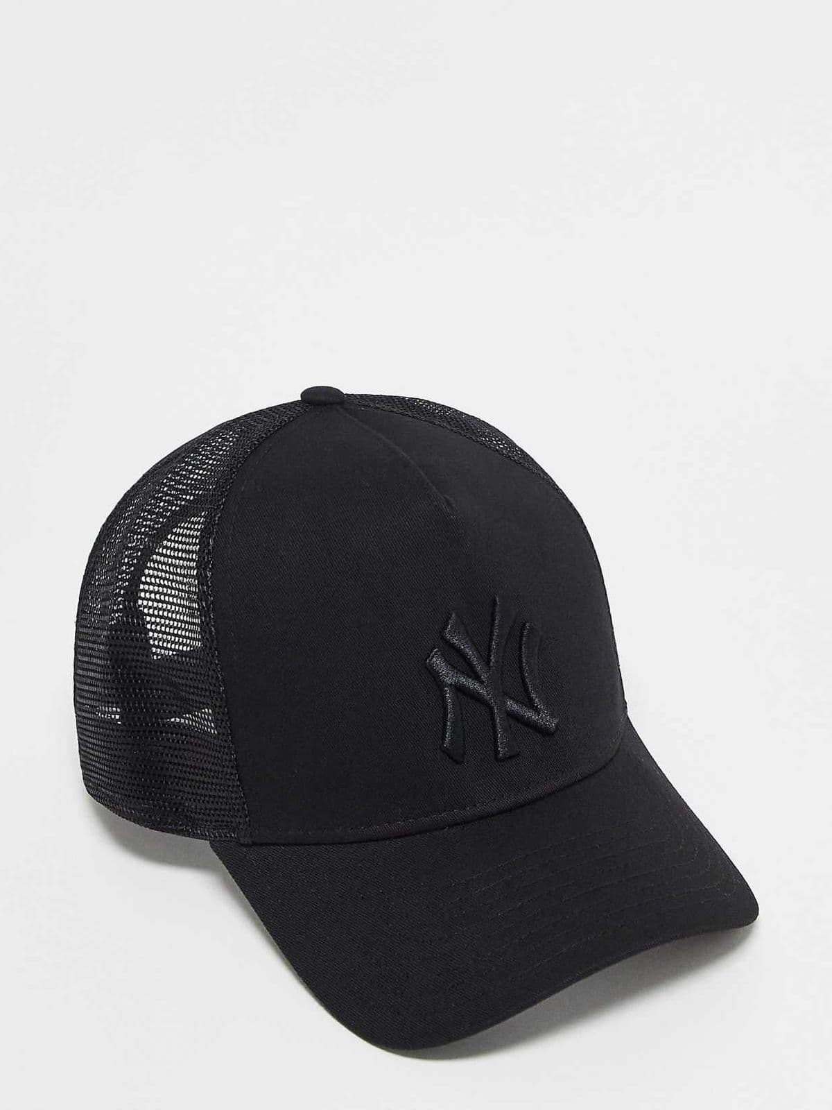 ASOS product image 52562a7e8077