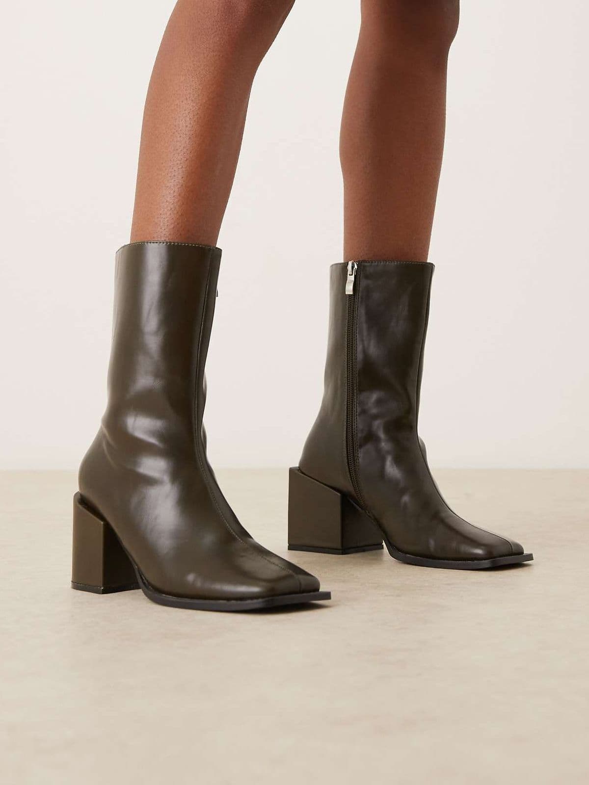 ASOS product image 655182fc79a7