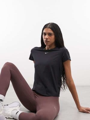 Nike One Classic Training Dri-Fit T-shirt