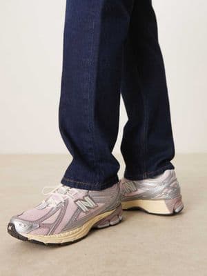 New Balance 1906 unisex sneakers