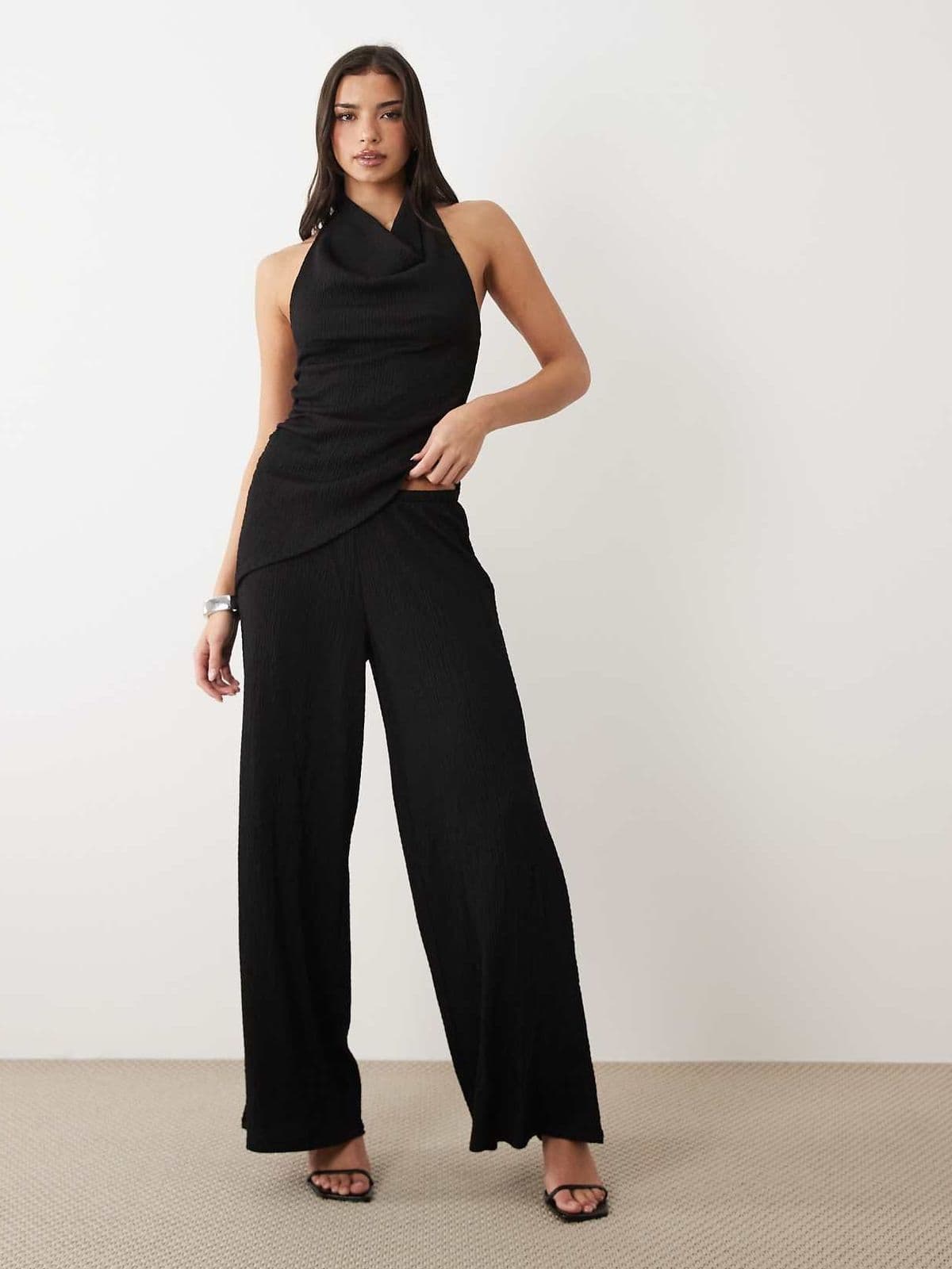 ASOS product image f213e3af55e0